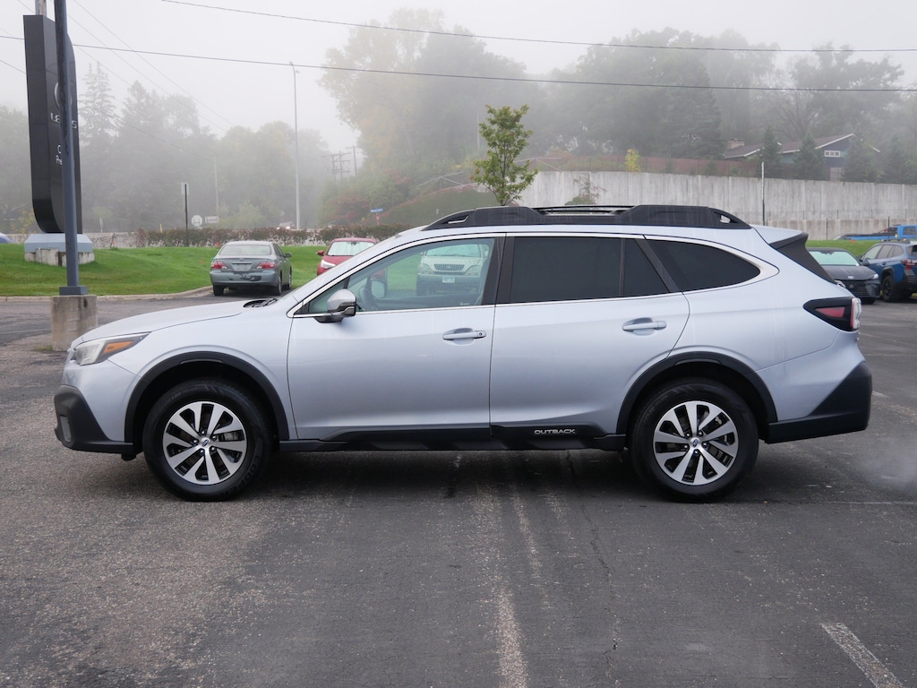 Used 2020 Subaru Outback Premium SUV