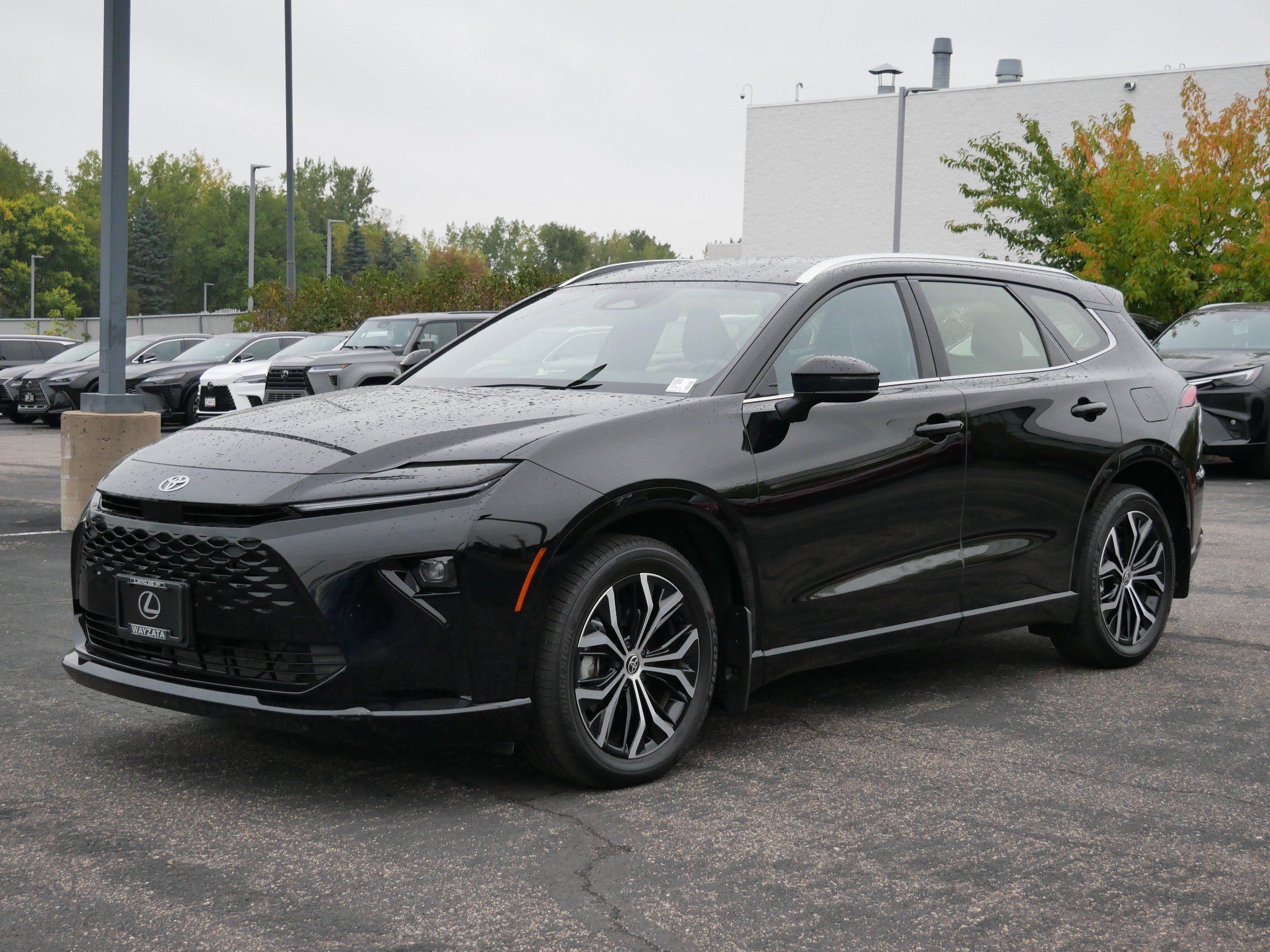 Used 2025 Toyota Crown Signia XLE with VIN JTDACAAJ6S3011952 for sale in Wayzata, Minnesota