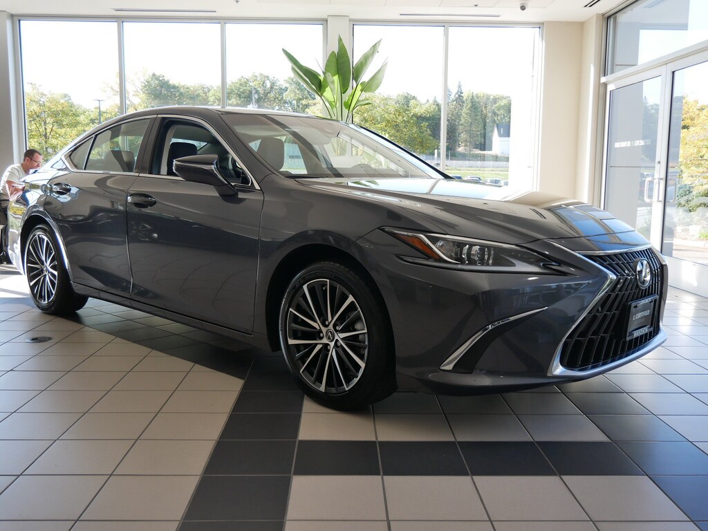 Used 2025 Lexus ES ES 300h Sedan