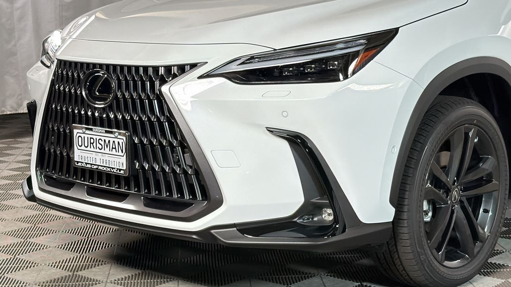 New 2026 Lexus NX Plug-IN Hybrid Electric Vehicle NX 450h+ Luxury AWD 5-DOOR SUV 4X4