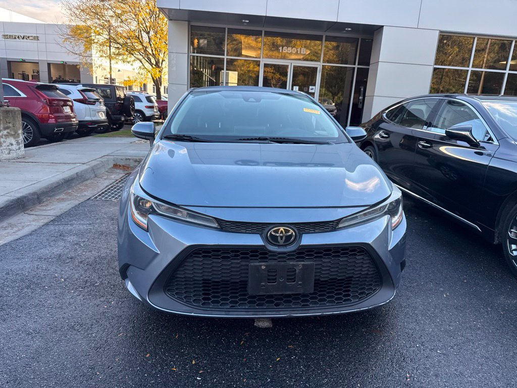 Used 2021 Toyota Corolla LE Sedan