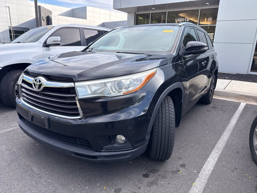 Used 2016 Toyota Highlander XLE V6 SUV