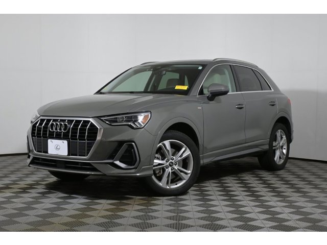 2022 Audi Q3