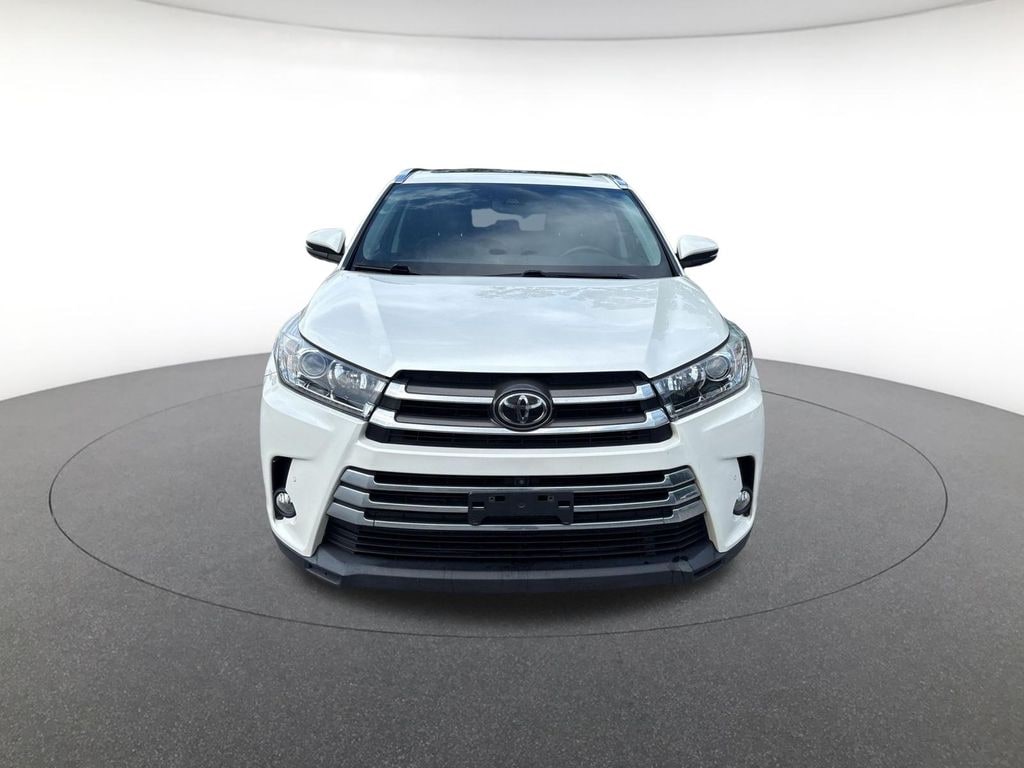 Used 2018 Toyota Highlander Limited Platinum