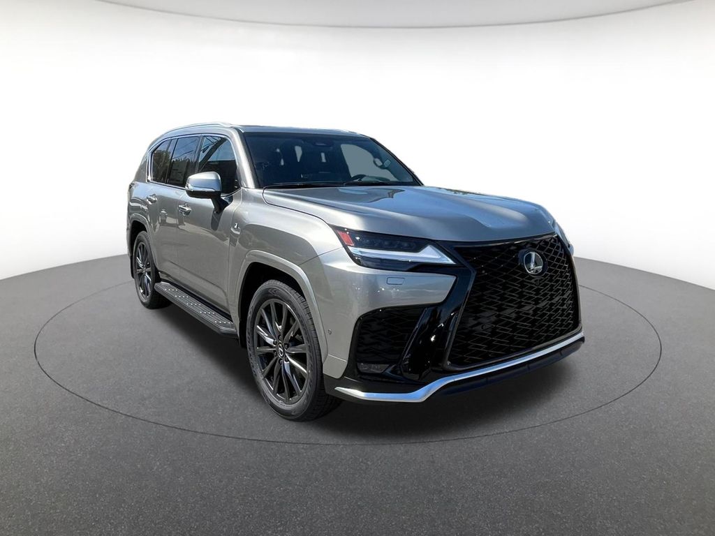 2026 Lexus LX 700h F-Sport - Photo 6
