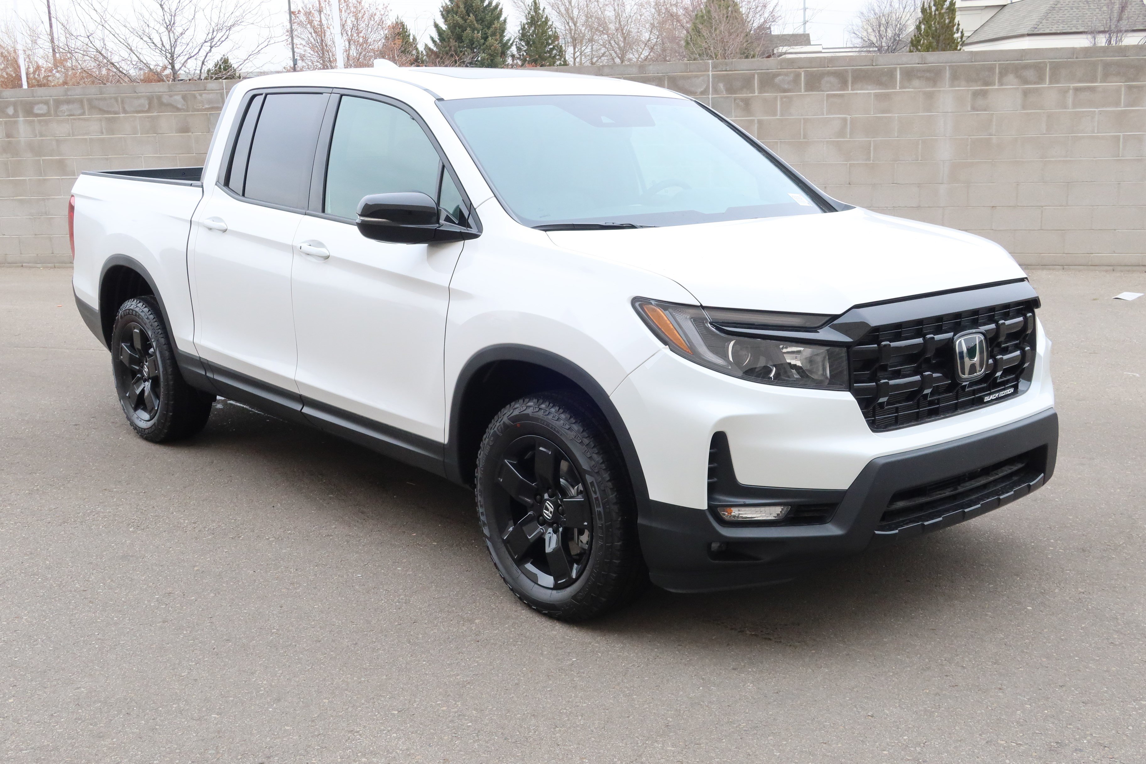 2026 Honda Ridgeline Black Edition - Photo 8