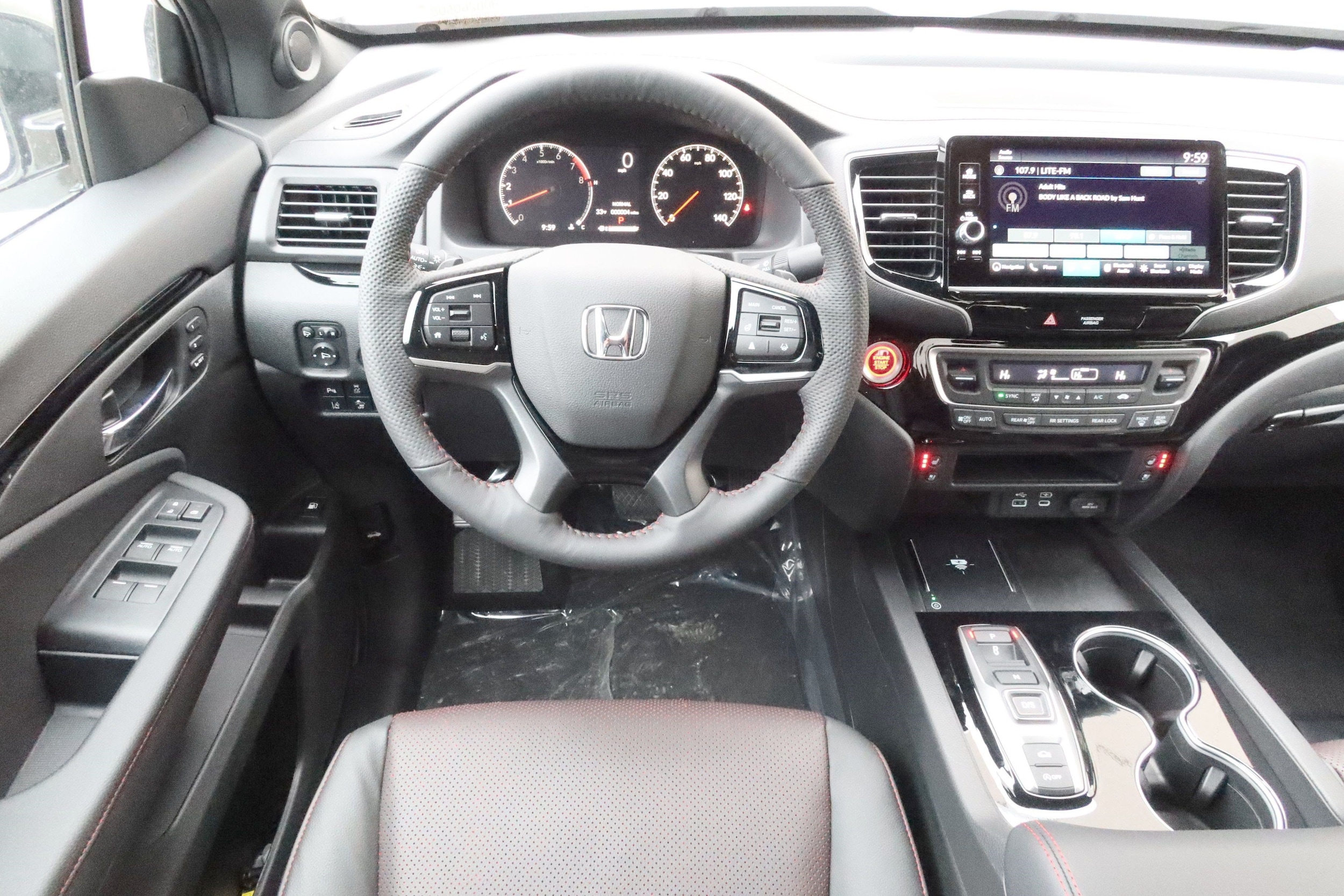 2026 Honda Ridgeline Black Edition - Photo 18