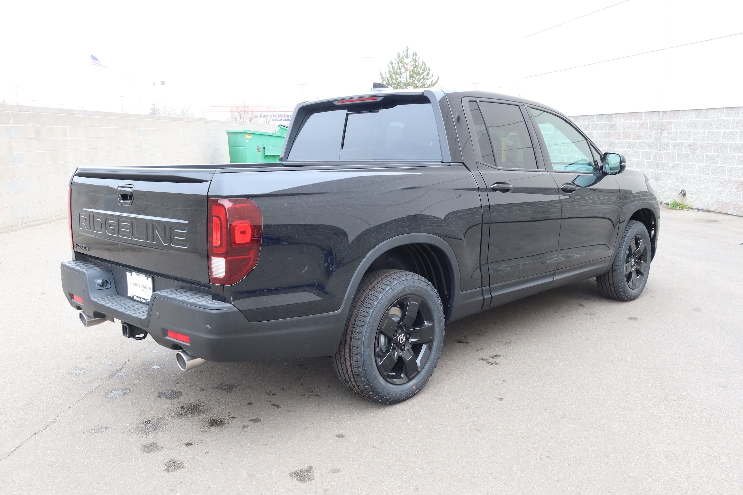 2026 Honda Ridgeline Black Edition - Photo 6