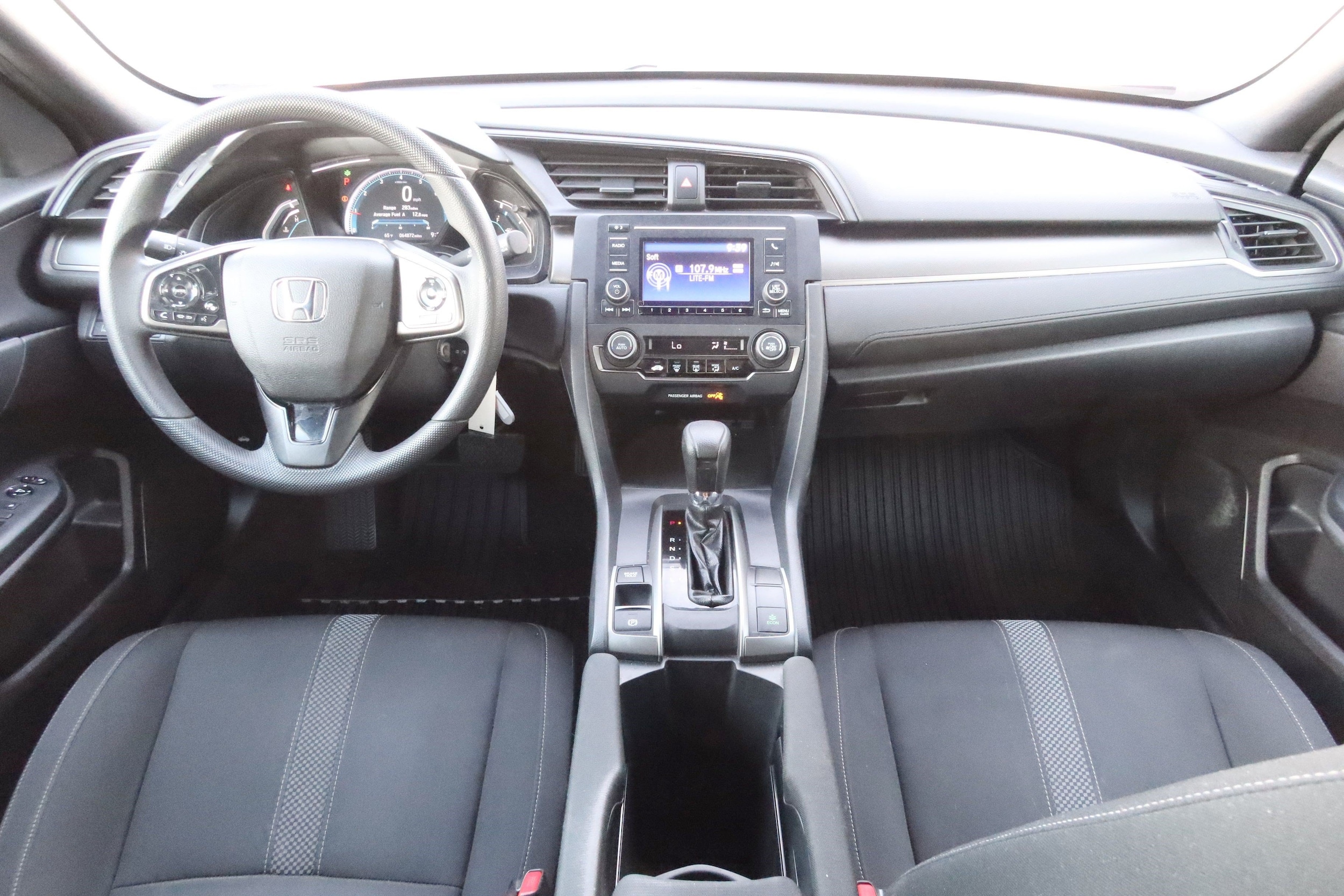 2020 Honda Civic Hatchback LX - Photo 15