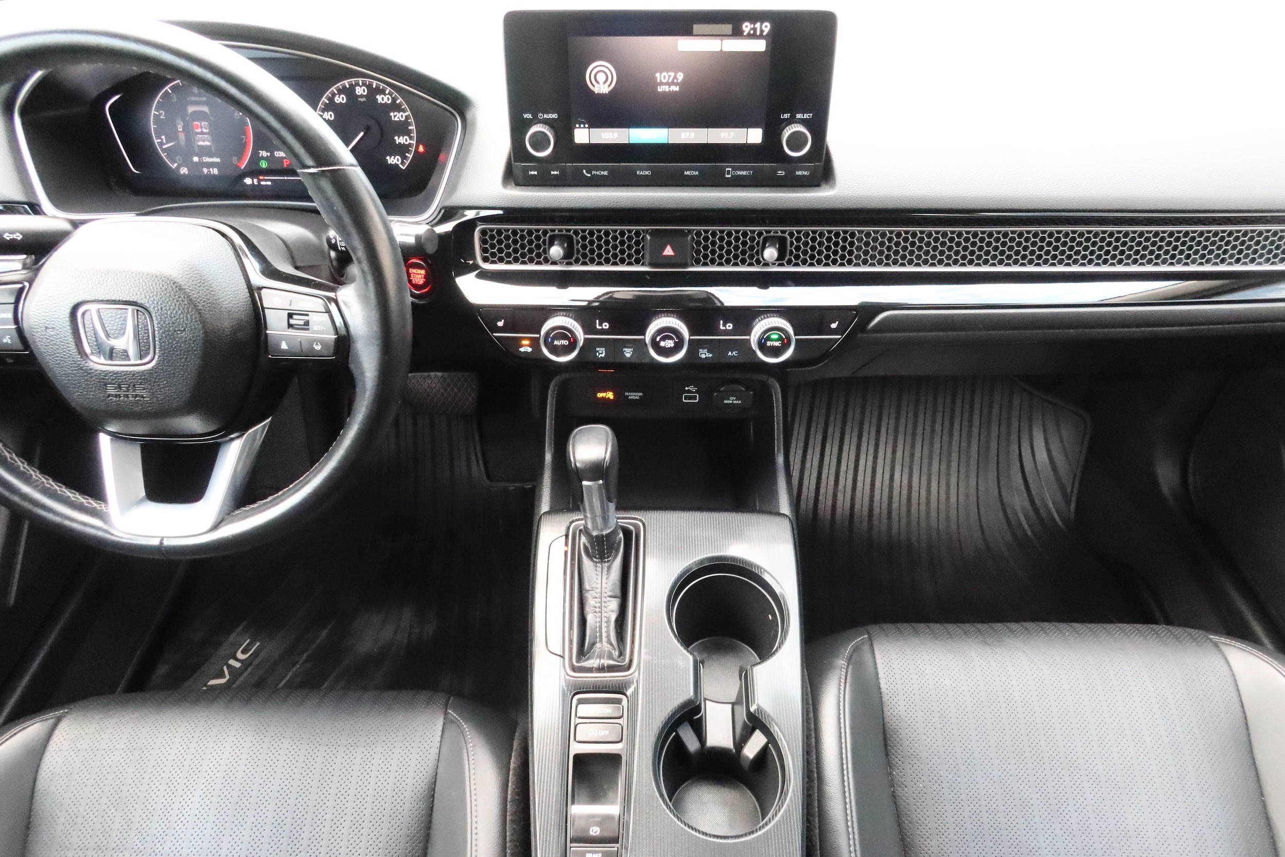 2023 Honda Civic Hatchback EX-L - Photo 23