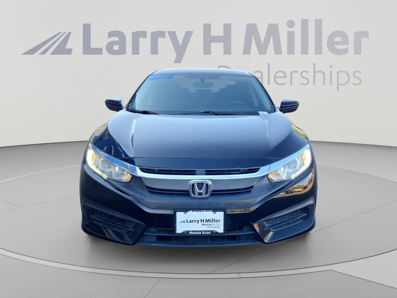 2018 Honda Civic LX - Photo 9