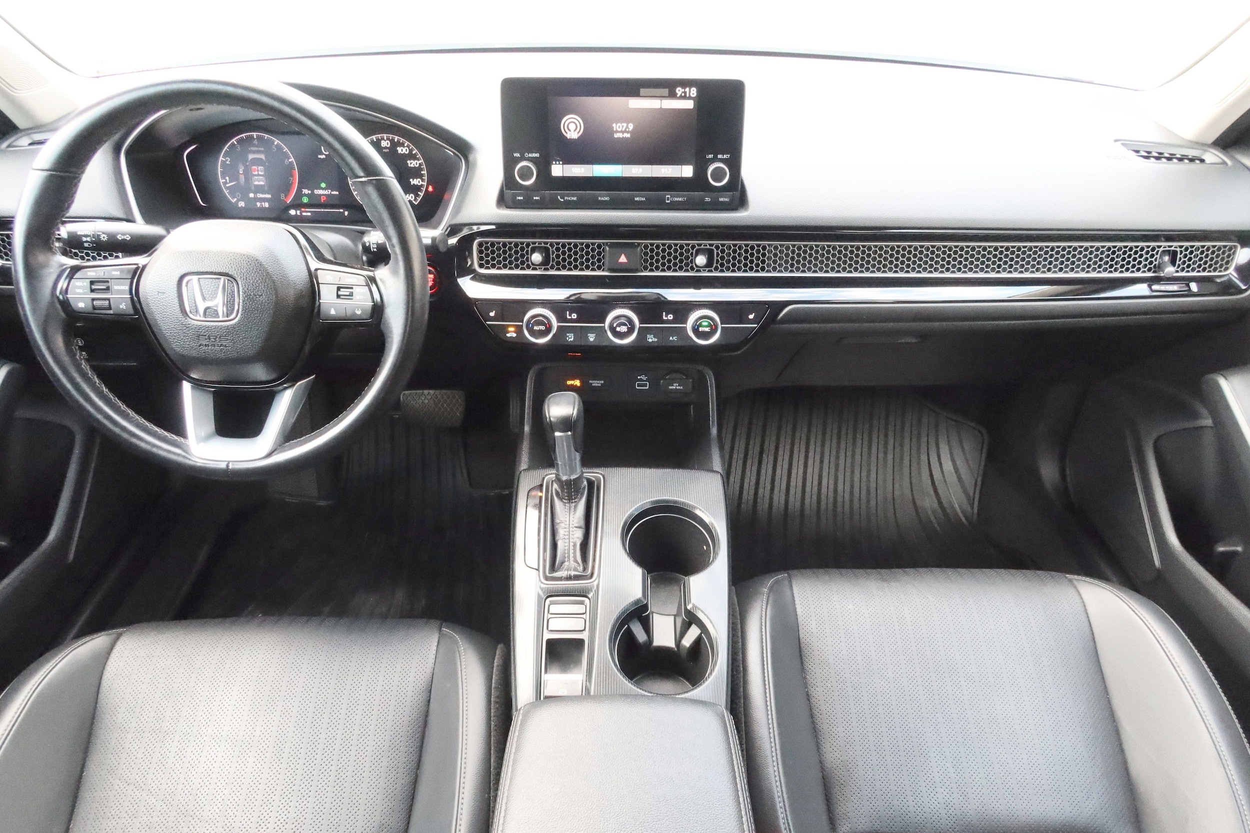 2023 Honda Civic Hatchback EX-L - Photo 17