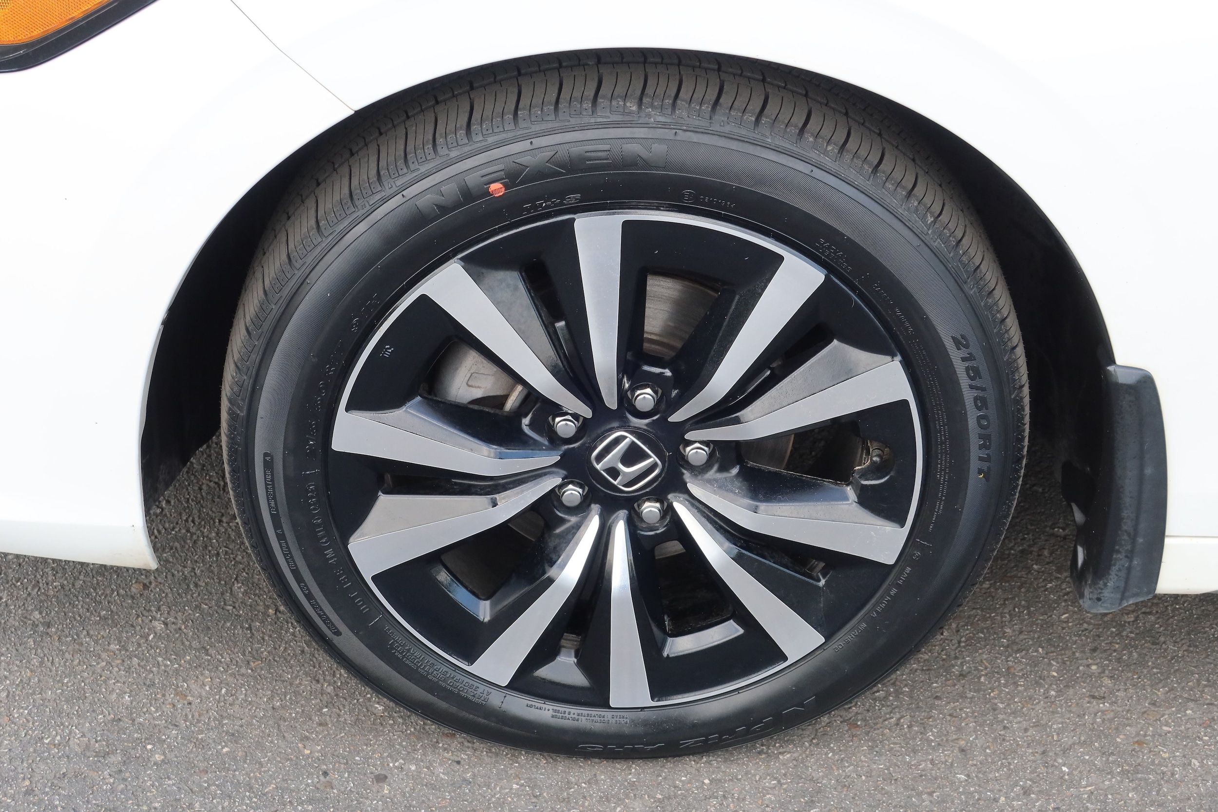 2023 Honda Civic Hatchback EX-L - Photo 10