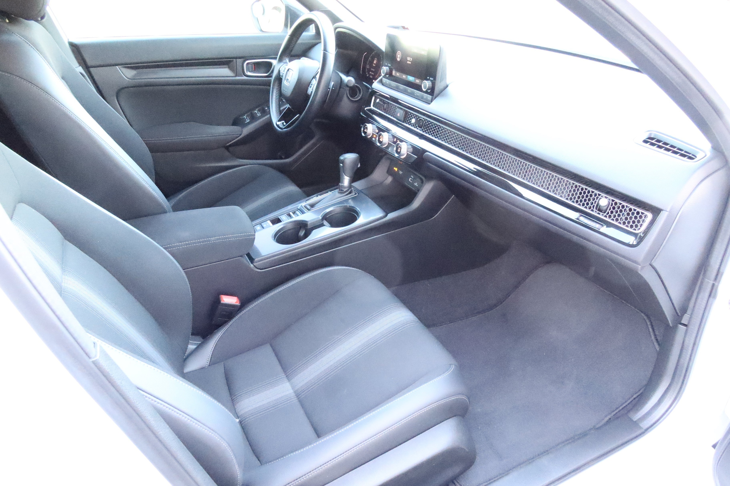2022 Honda Civic Sport - Photo 32