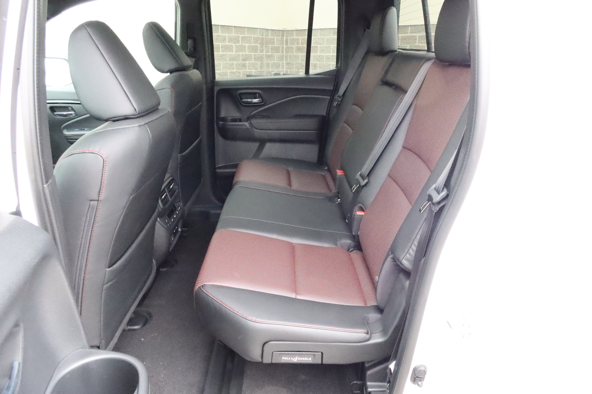 2026 Honda Ridgeline Black Edition - Photo 30