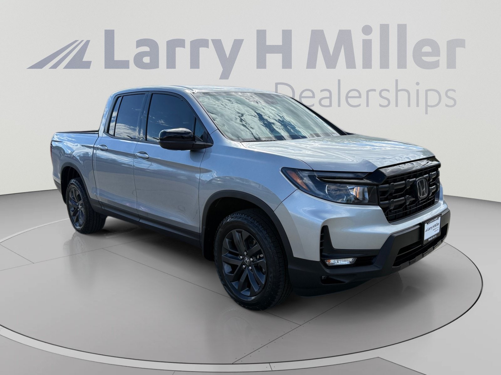 2026 Honda Ridgeline Sport - Photo 8