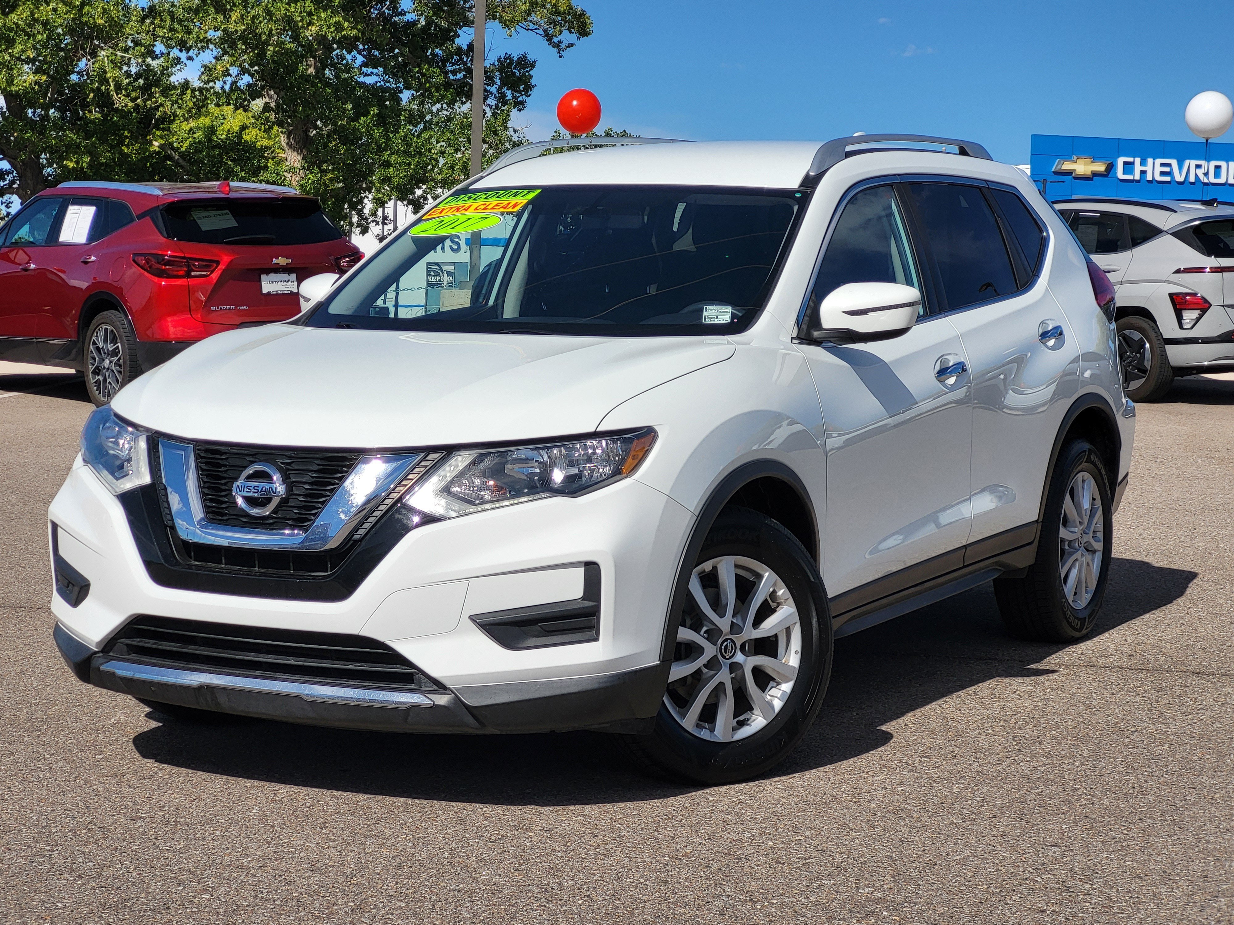2017 Nissan Rogue SV