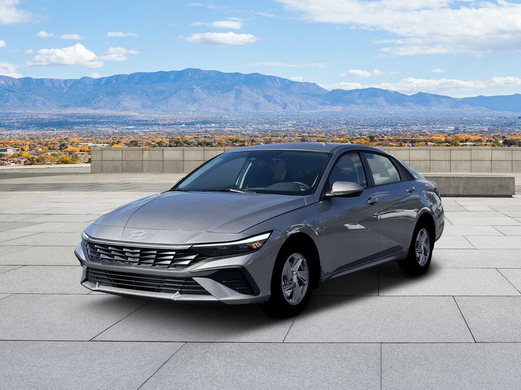 New 2026 Hyundai Elantra SE Sedan