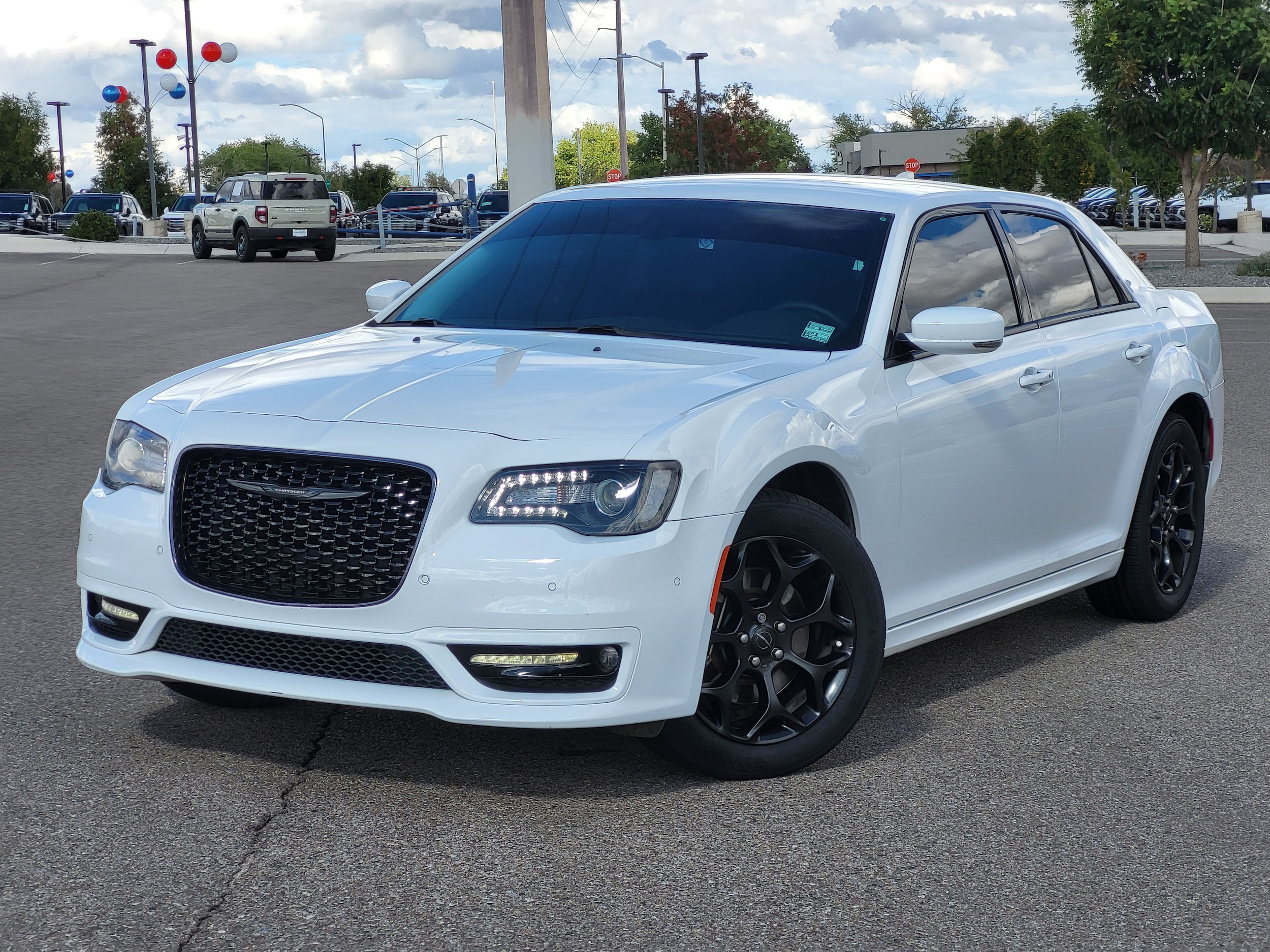 2021 Chrysler 300