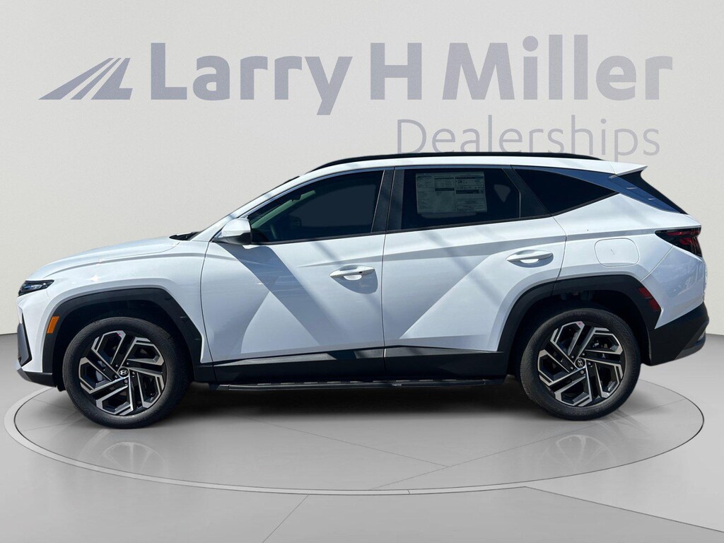 New 2026 Hyundai Tucson SEL Plus FWD SUV