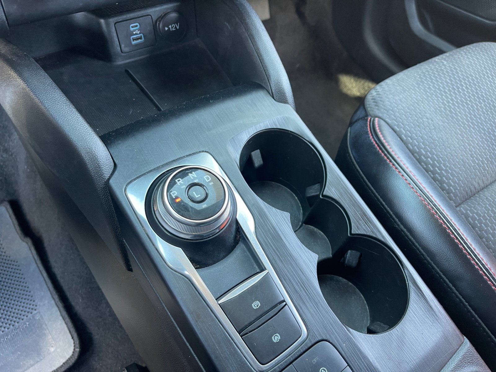 2023 Ford Escape ST-Line - Photo 16