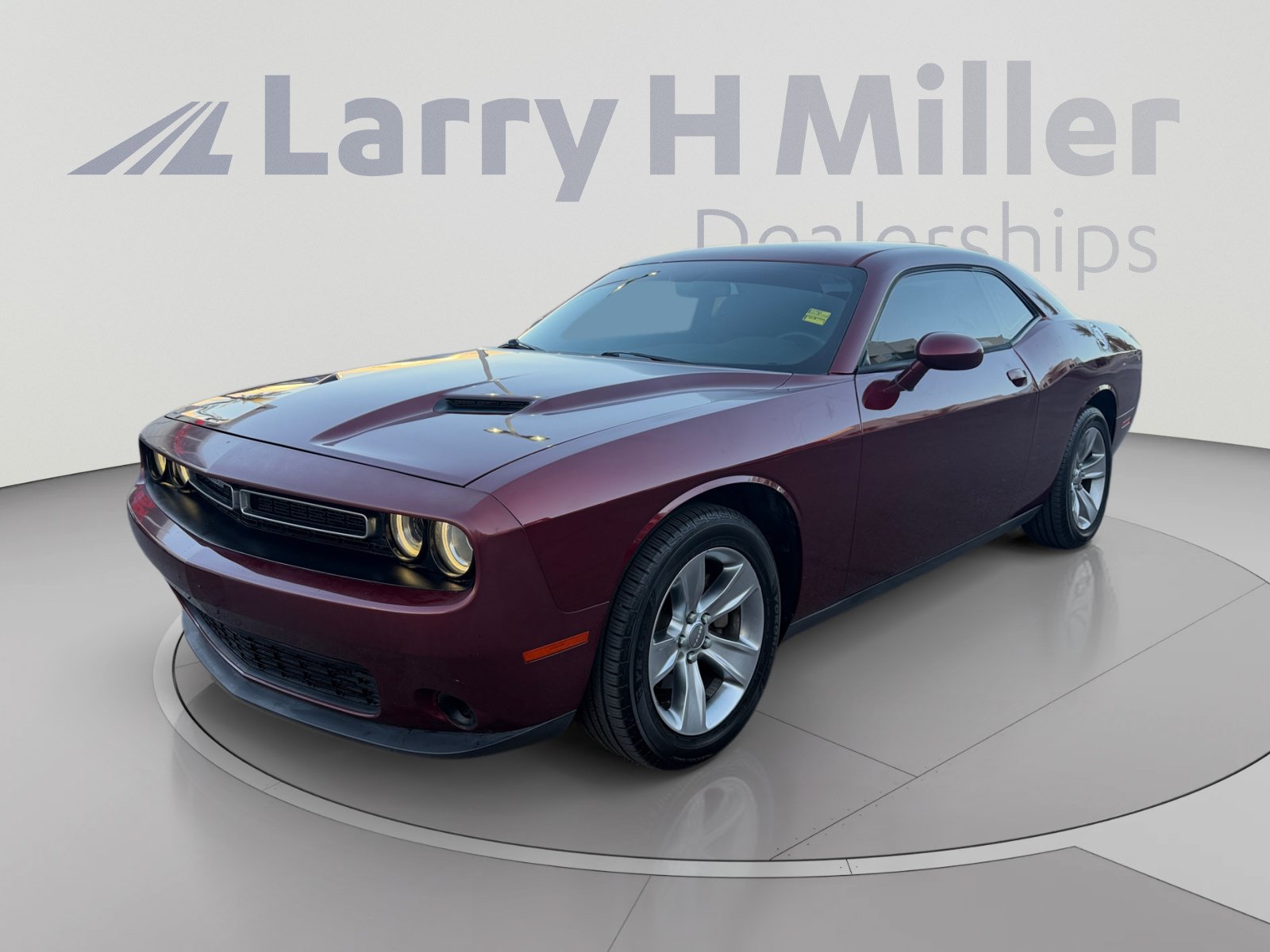 2017 Dodge Challenger SXT Coupe