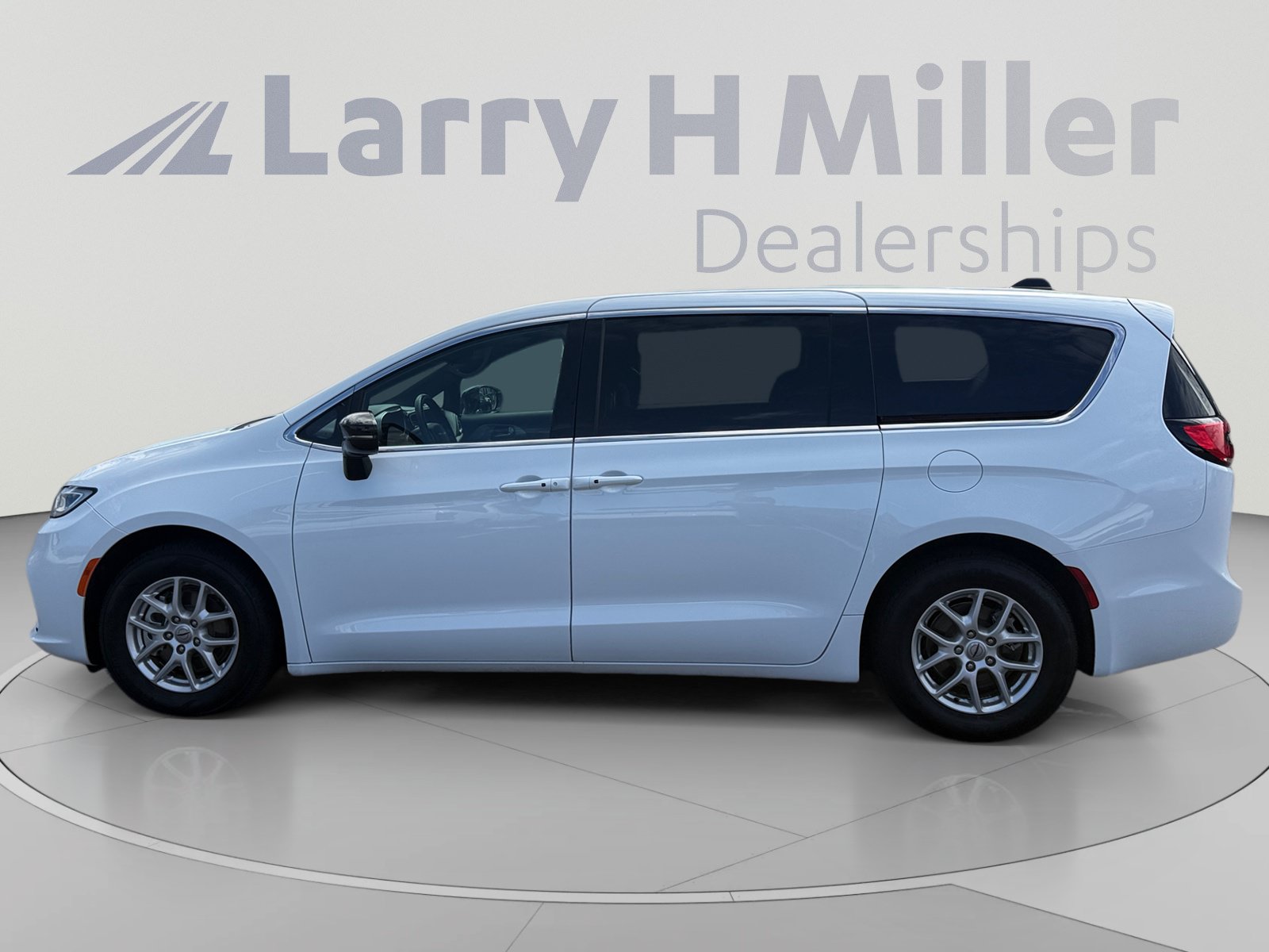 Used 2024 Chrysler Pacifica Touring Van Passenger Van