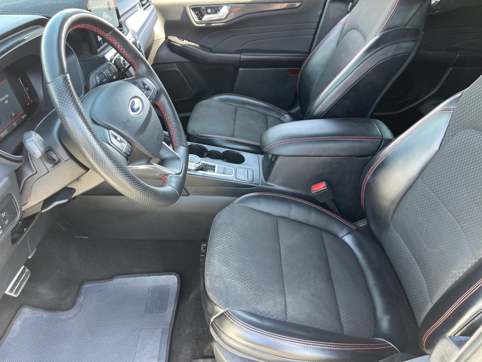 2023 Ford Escape ST-Line - Photo 15