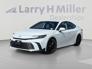 2025 Toyota Camry SE Car