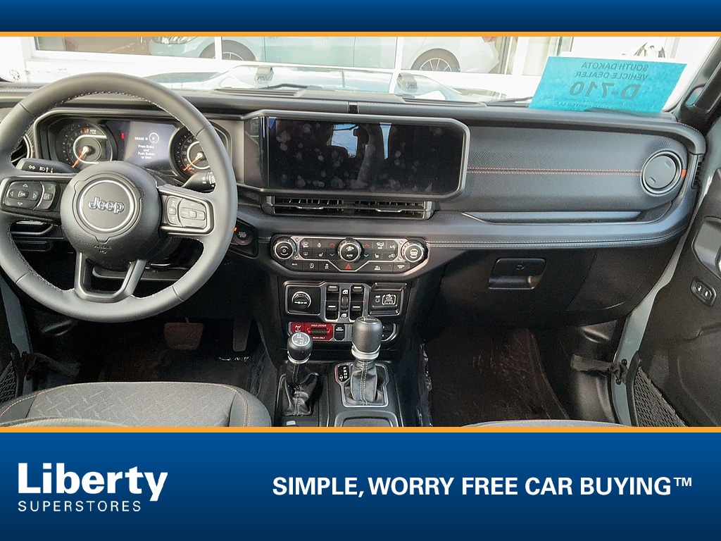 Used 2025 Jeep Gladiator Mojave Truck Crew Cab