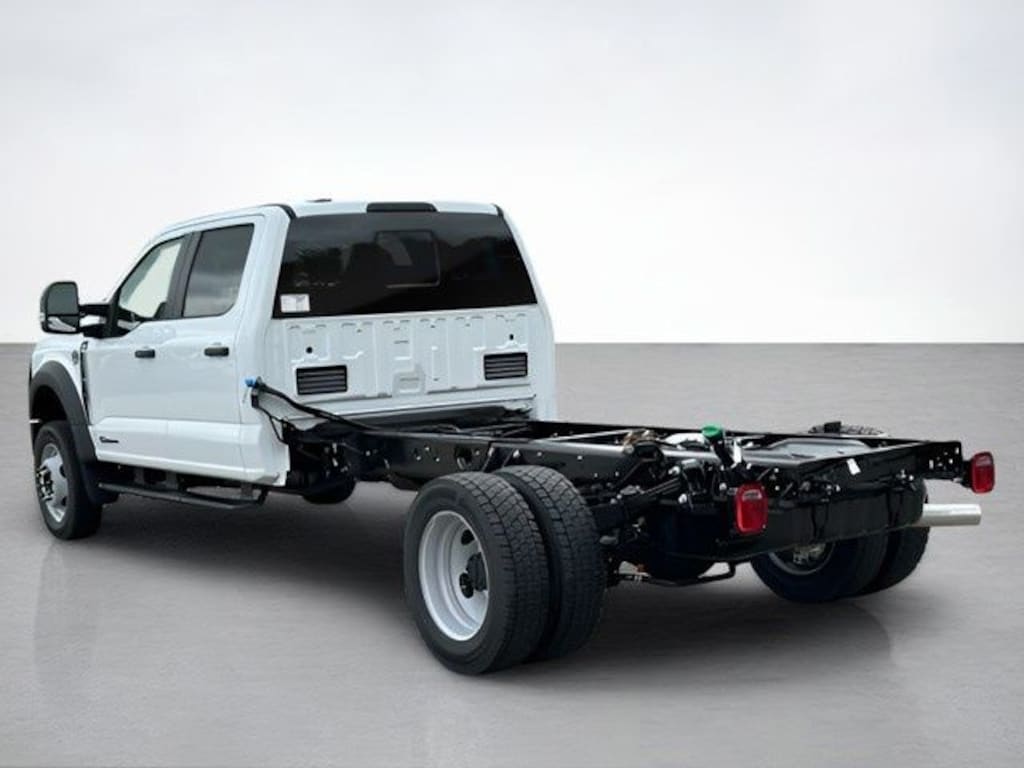 New 2026 Ford F-550SD XL Chassis