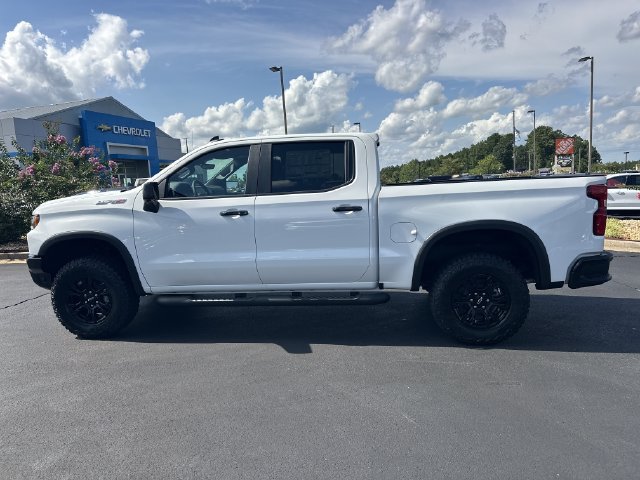 2026 Chevrolet Silverado 1500 ZR2 - Photo 8