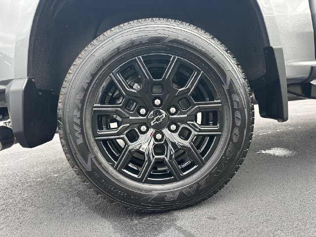2026 Chevrolet Colorado Work Truck - Photo 17