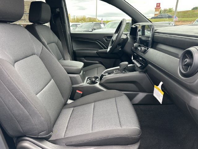 2026 Chevrolet Colorado Work Truck - Photo 13