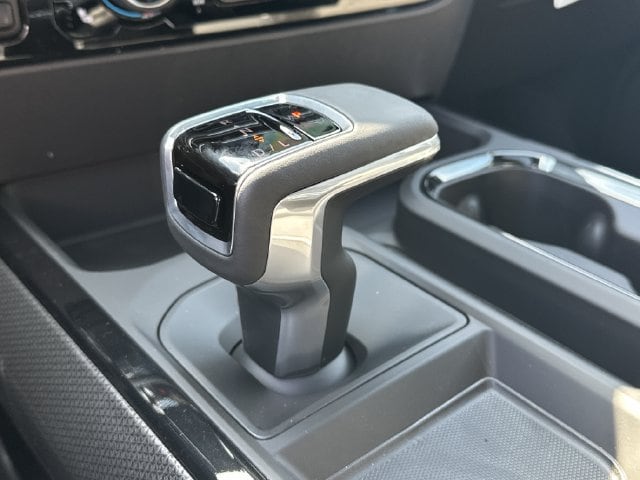 2026 Chevrolet Silverado 1500 ZR2 - Photo 30