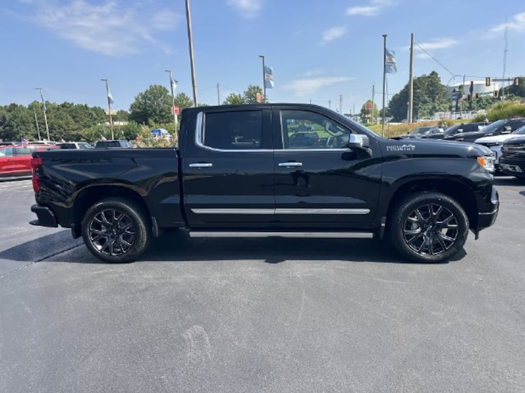 New 2026 Chevrolet Silverado 1500 High Country Truck