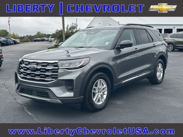 2025 Ford Explorer