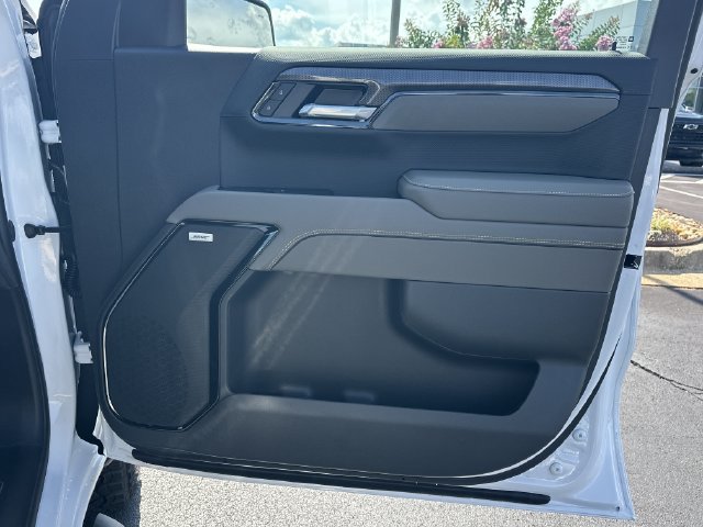 2026 Chevrolet Silverado 1500 ZR2 - Photo 14