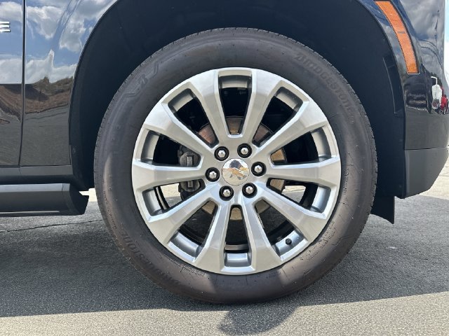 2025 Chevrolet Tahoe Premier - Photo 14