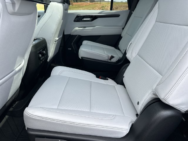 2025 Chevrolet Tahoe Premier - Photo 12