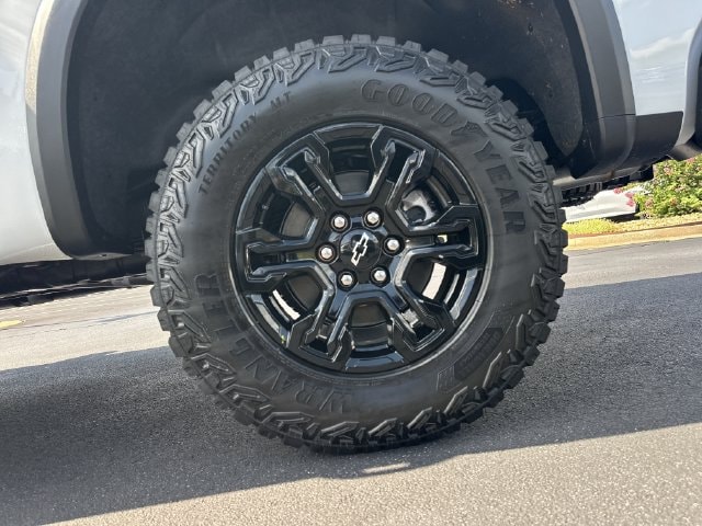 2026 Chevrolet Silverado 1500 ZR2 - Photo 19