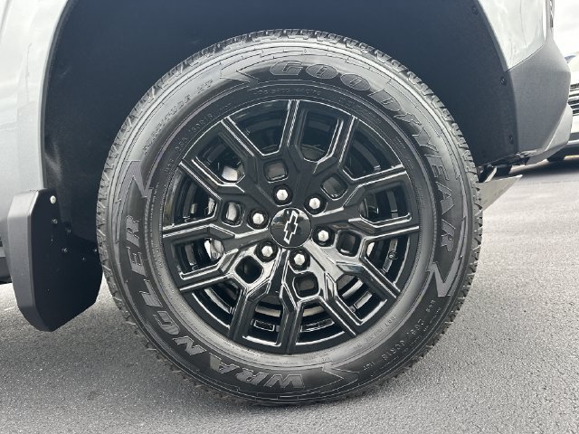 2026 Chevrolet Colorado Work Truck - Photo 12