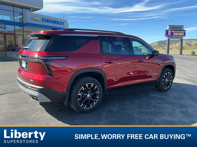 Used 2025 Chevrolet Traverse LT SUV