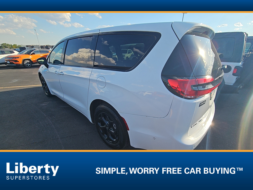 Used 2024 Chrysler Pacifica S Appearance Van Passenger Van