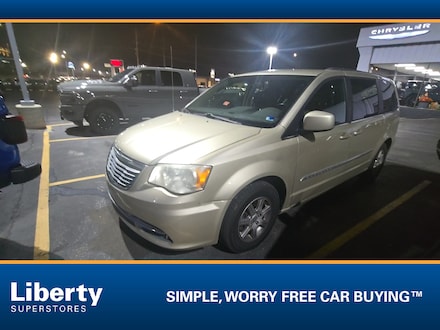 2011 Chrysler Town & Country Touring Van LWB Passenger Van