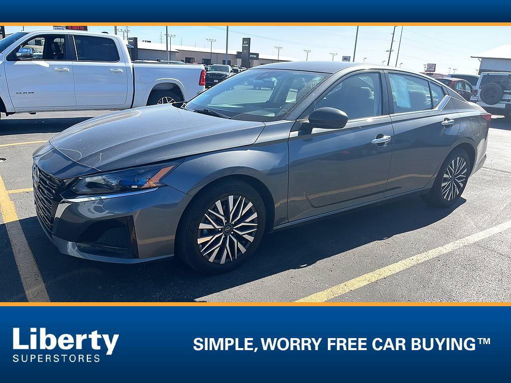Used 2025 Nissan Altima 2.5 SV Sedan