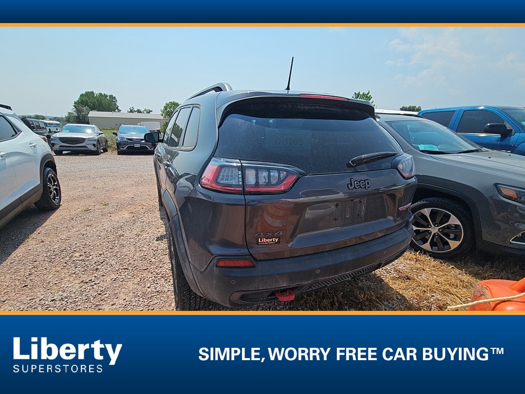 Used 2021 Jeep Cherokee Trailhawk SUV