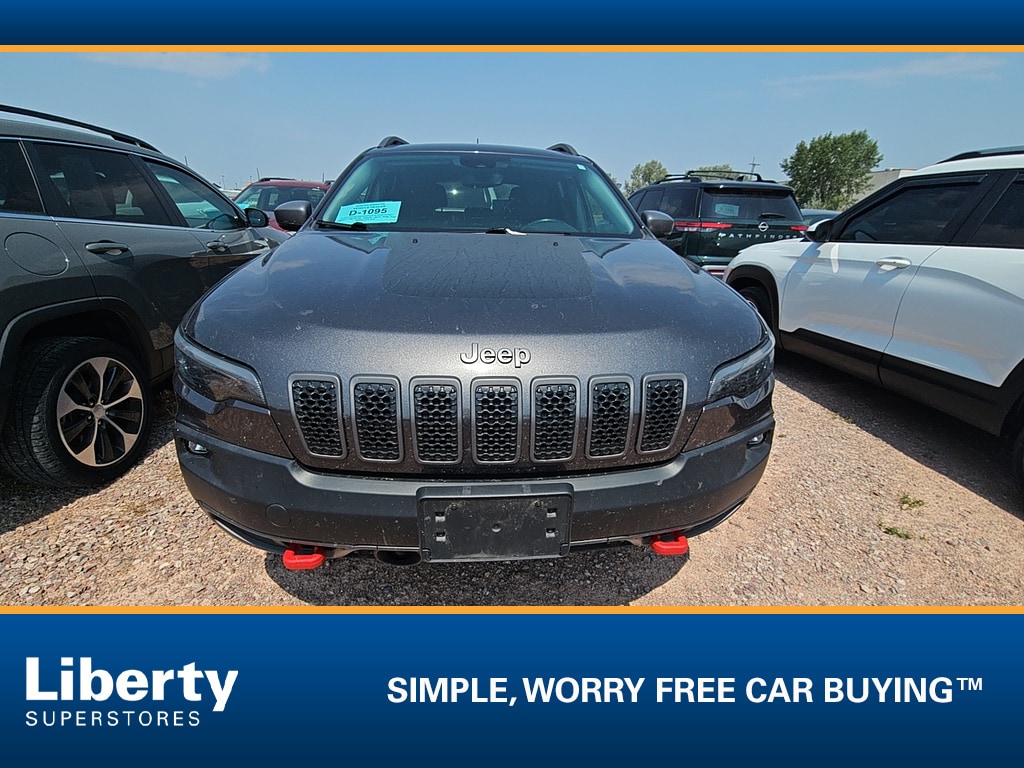 Used 2021 Jeep Cherokee Trailhawk SUV