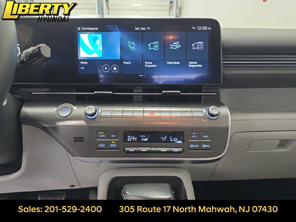 2024 Hyundai Kona SEL - Photo 18