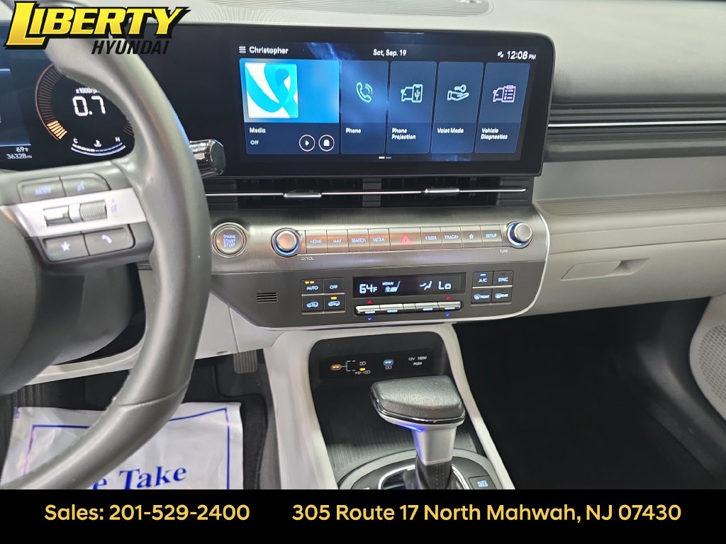 2024 Hyundai Kona SEL - Photo 17
